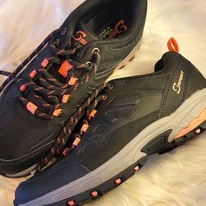 Skechers Tennis Shoes